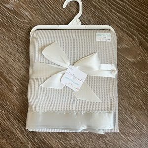 Starting Out Baby Satin-Trim Blanket NWT